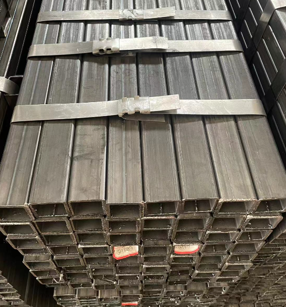 贵州工业用梯子 镀锌管焊接梯子 铁梯子方管梯